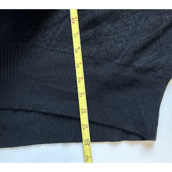 Quinn Women’s One Size V-Neck 100% Cashmere Black Sweater Boho Goth Flaws - Picture 4 of 9